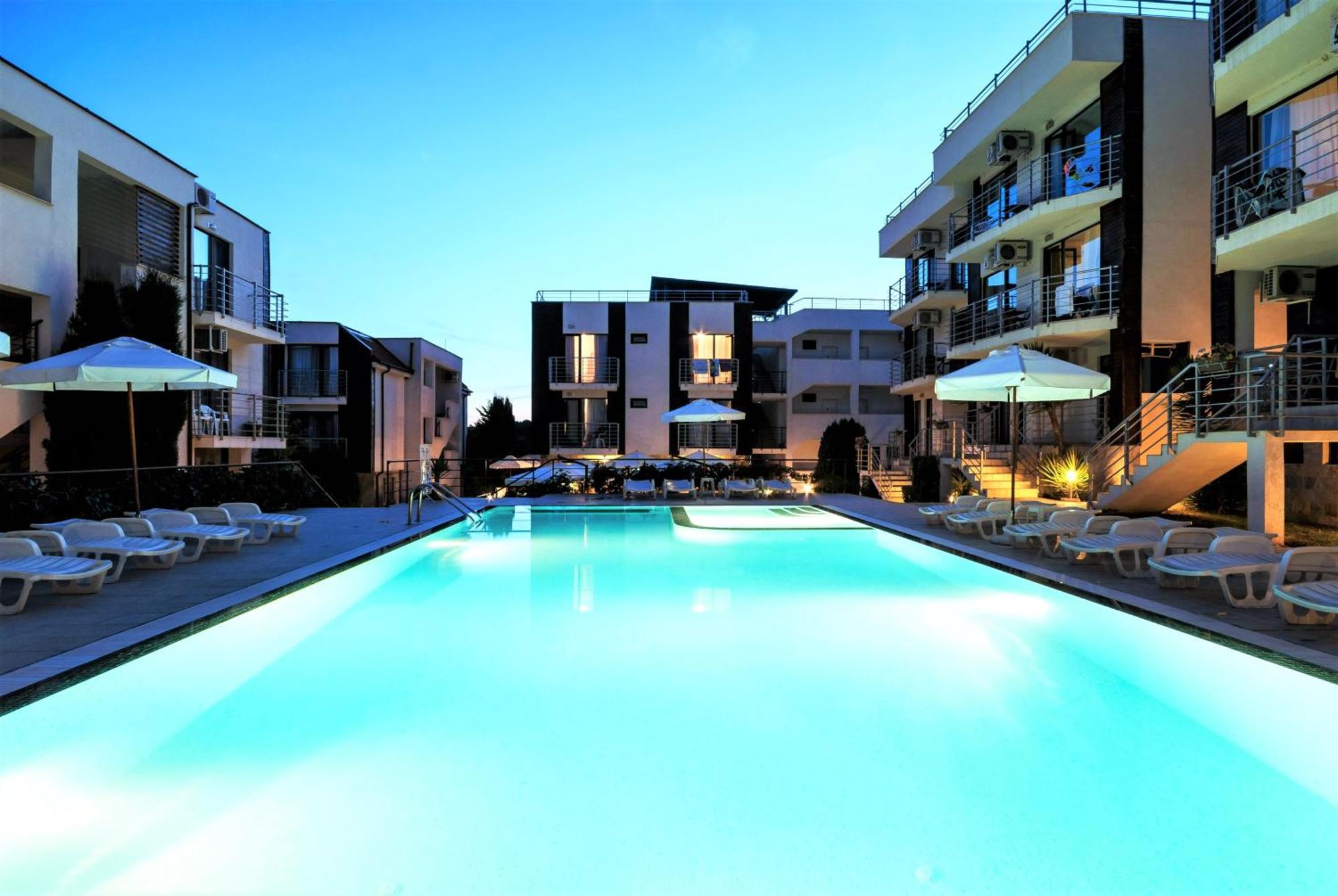 New Line Village Apartments Slantchev Briag Extérieur photo