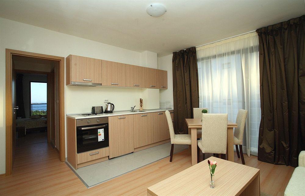 New Line Village Apartments Slantchev Briag Extérieur photo