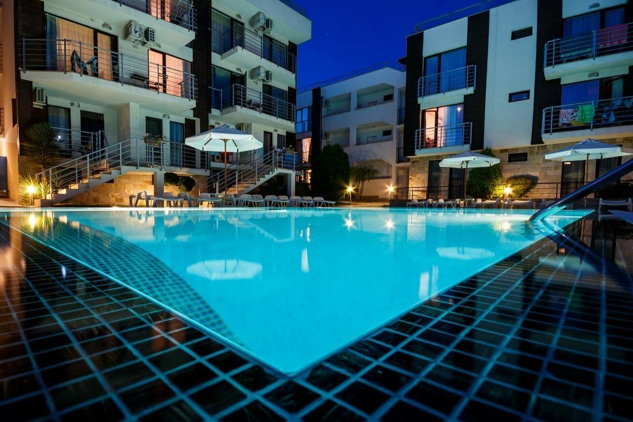 New Line Village Apartments Slantchev Briag Extérieur photo